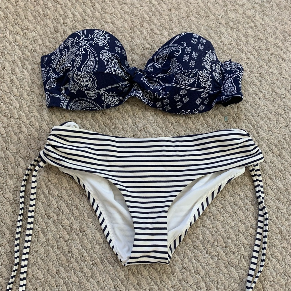 H&M strapless bikini top XS S and Navy white striped bikini bittoms